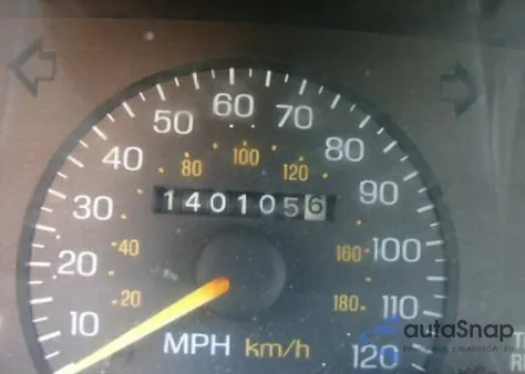 1995 Ford Escort из США, поврежденный, VIN 3FASP13J7SR200719